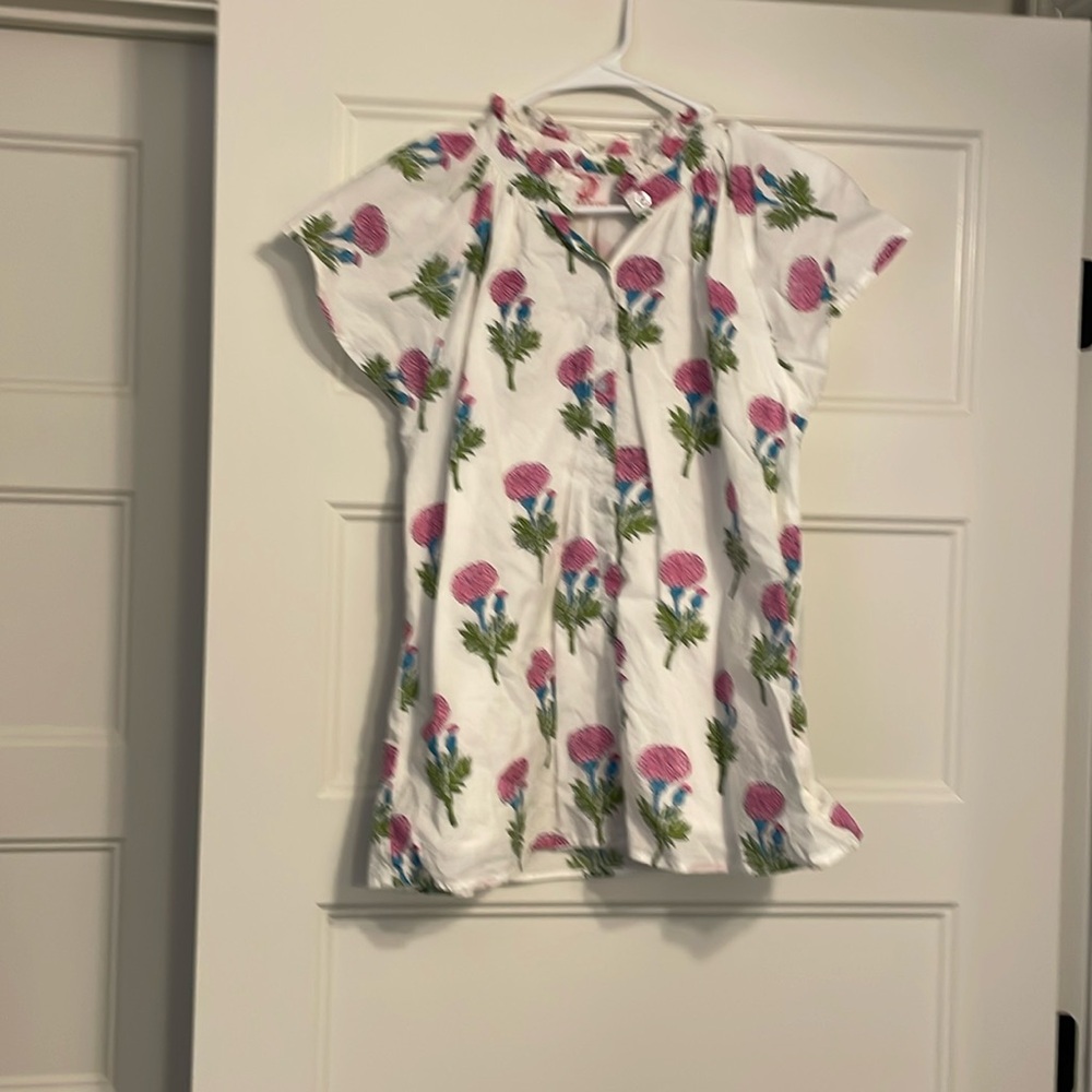 Victoria Dunn top